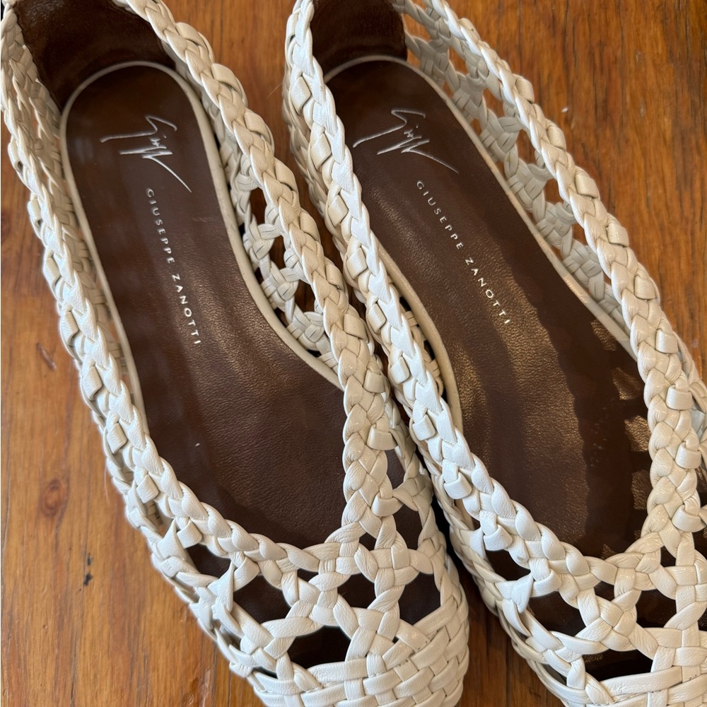Giuseppe Zanotti Beige Woven Flats